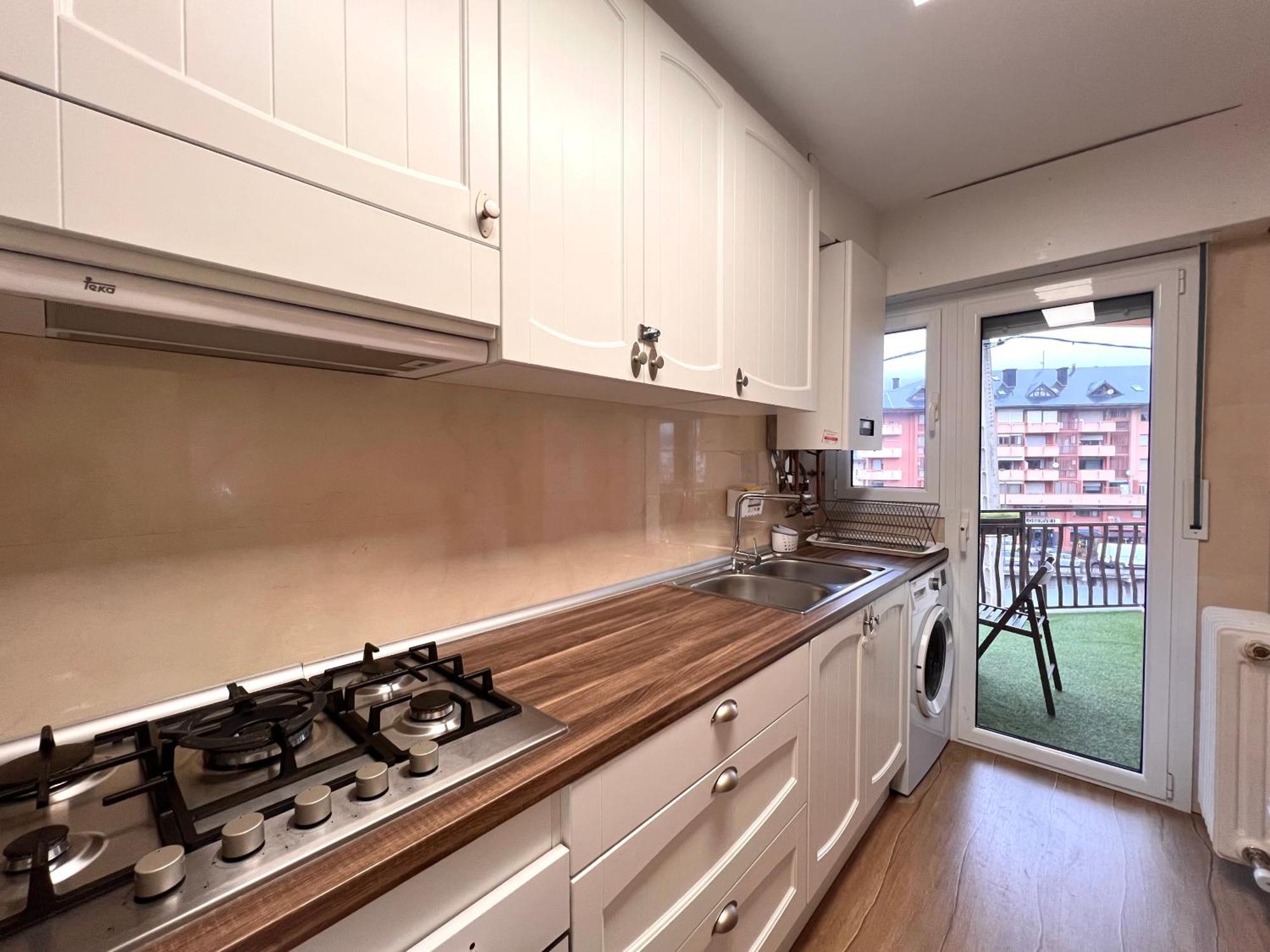 Apartament Les Vernedes - L'Amfitriona Sort Luaran gambar