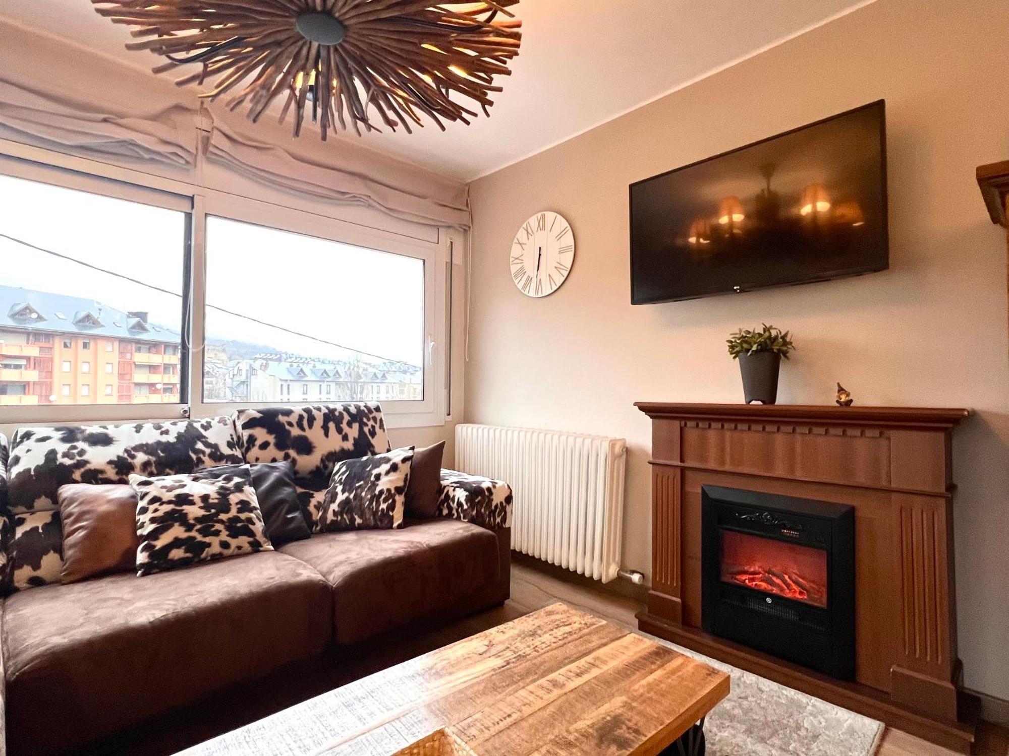 Apartament Les Vernedes - L'Amfitriona Sort Luaran gambar